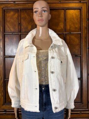 White Distressed Balloon Sleeve Cotton Blend Fringe Trim Denim Jacket